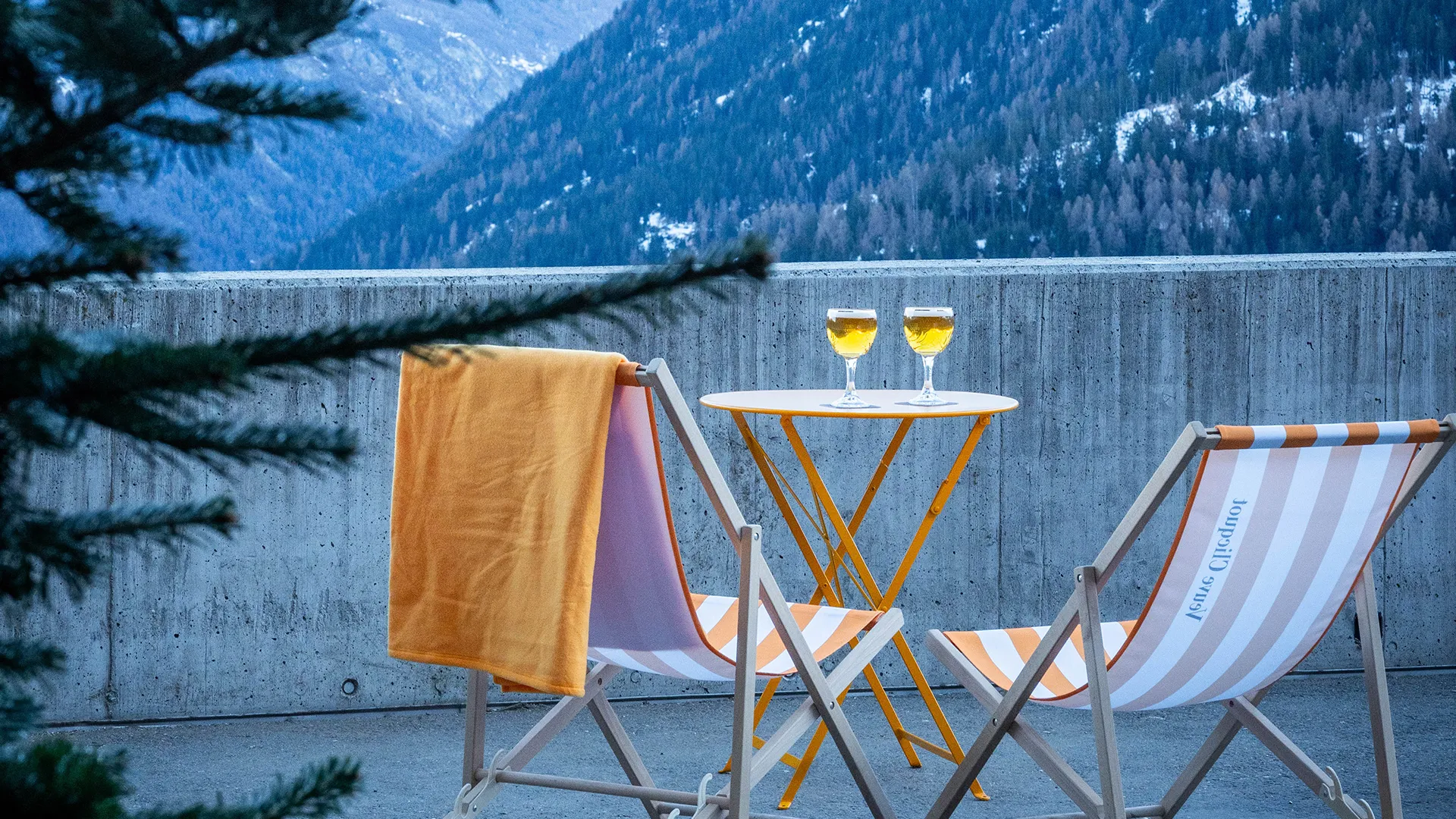 Le Sapin Bleu — image 2